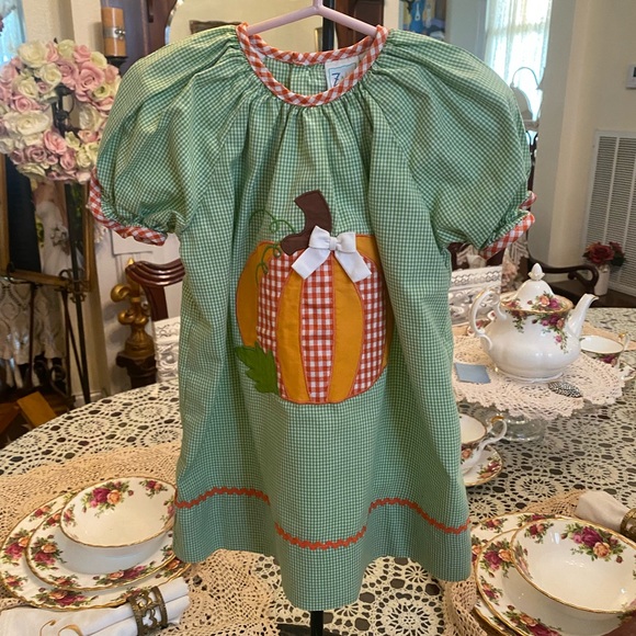 Zu Infant Girls Dress size 12 months - Picture 1 of 11